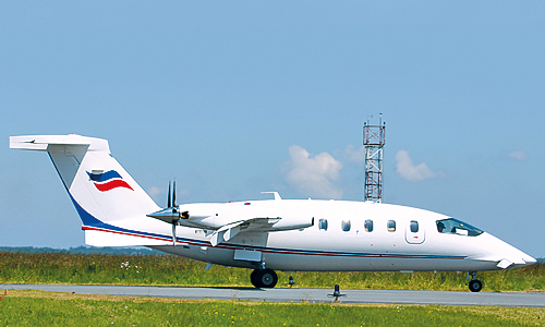 Piaggio P180 Avanti II