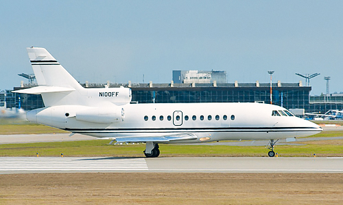 Dassault Falcon 900B